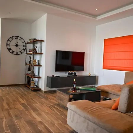 Spacious And 2bed By Homely ! Апартаменты Меллиеха