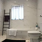 Spacious And 2bed By Homely ! 公寓 梅利哈