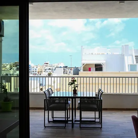 Apartamento Spacious And 2bed By Homely ! *