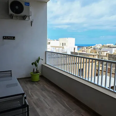Spacious And 2bed By Homely ! Mellieħa
