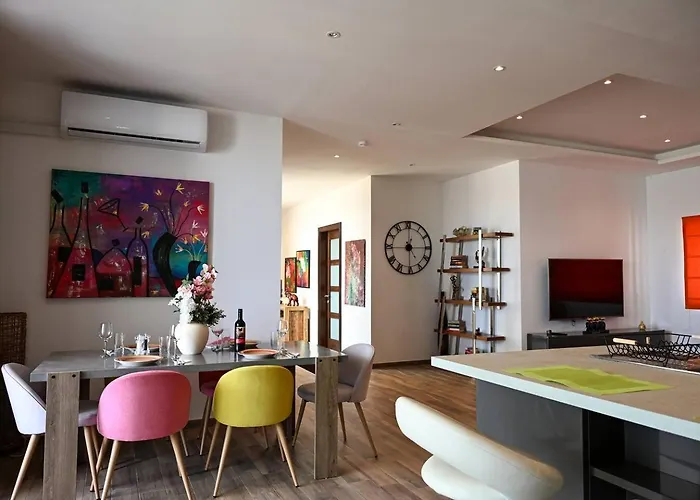 Spacious And 2bed By Homely ! 公寓