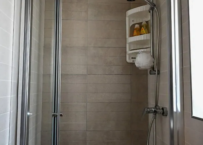 Spacious And 2bed By Homely ! Apartament *